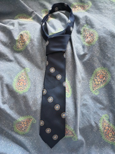 Necktie confederation - necktie,